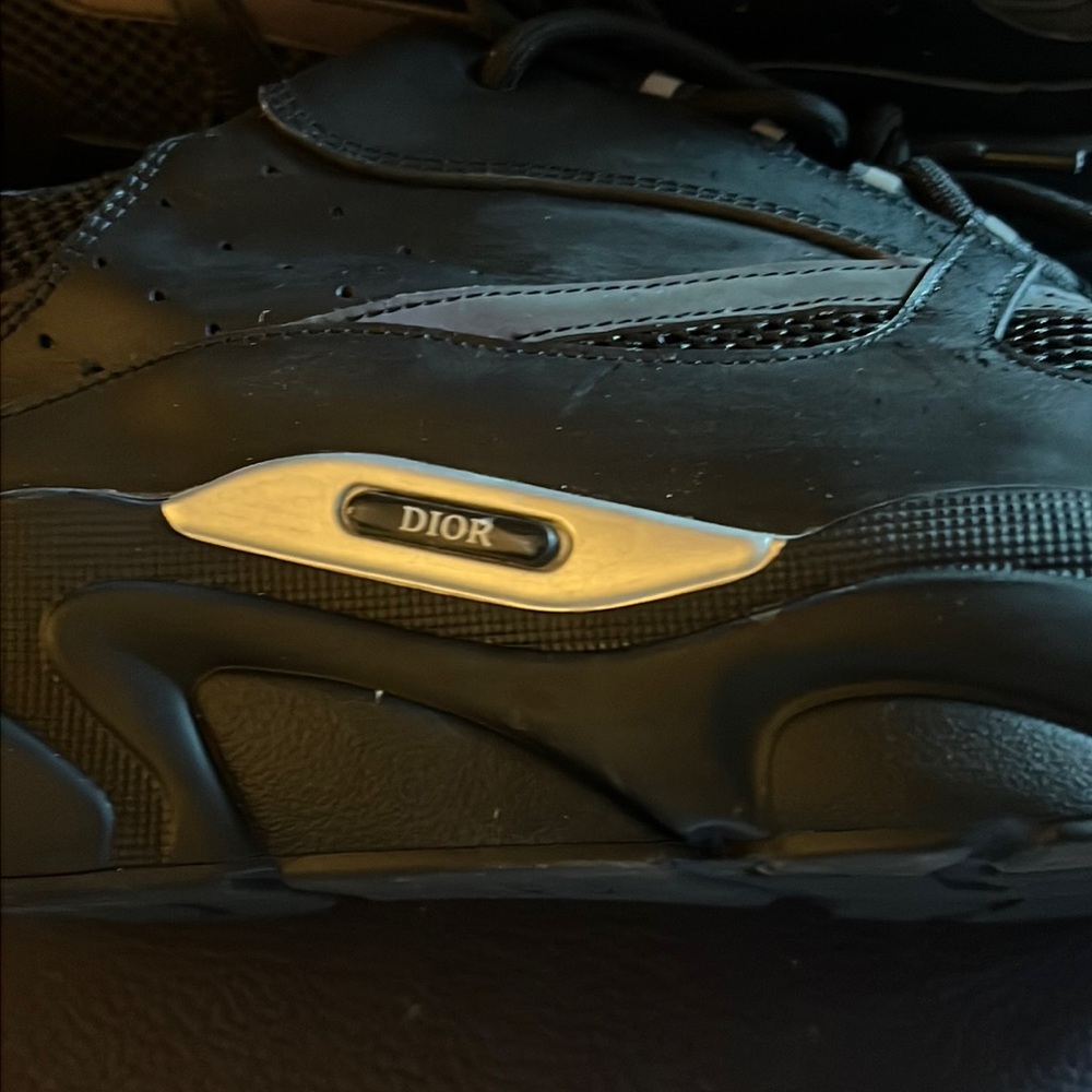 Men Christian Dior all black tennis shoes size 11 they have a Doi on the side